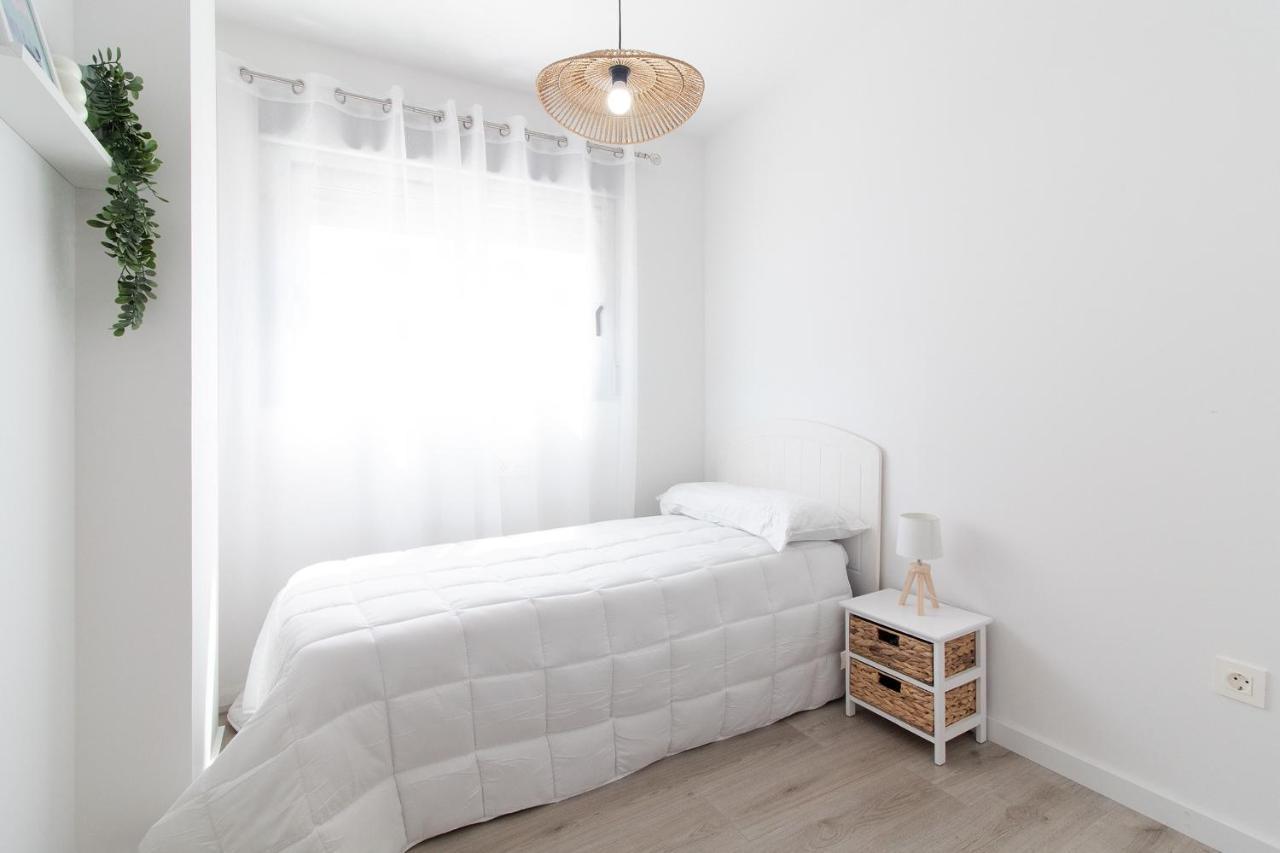 Global Properties, Moderno Apartamento A 3 Minutos De La Playa Puerto de Sagunto Bagian luar foto