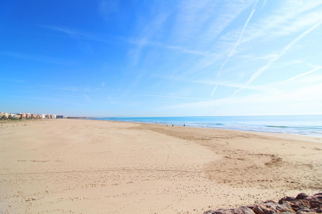 Global Properties, Moderno Apartamento A 3 Minutos De La Playa Puerto de Sagunto Bagian luar foto