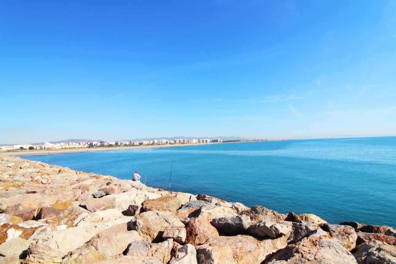 Global Properties, Moderno Apartamento A 3 Minutos De La Playa Puerto de Sagunto Bagian luar foto